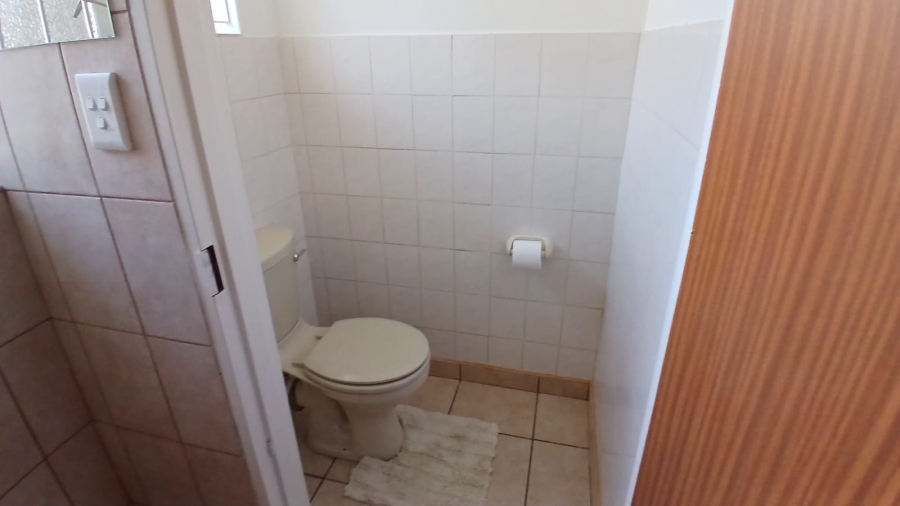 4 Bedroom Property for Sale in Fichardt Park Free State